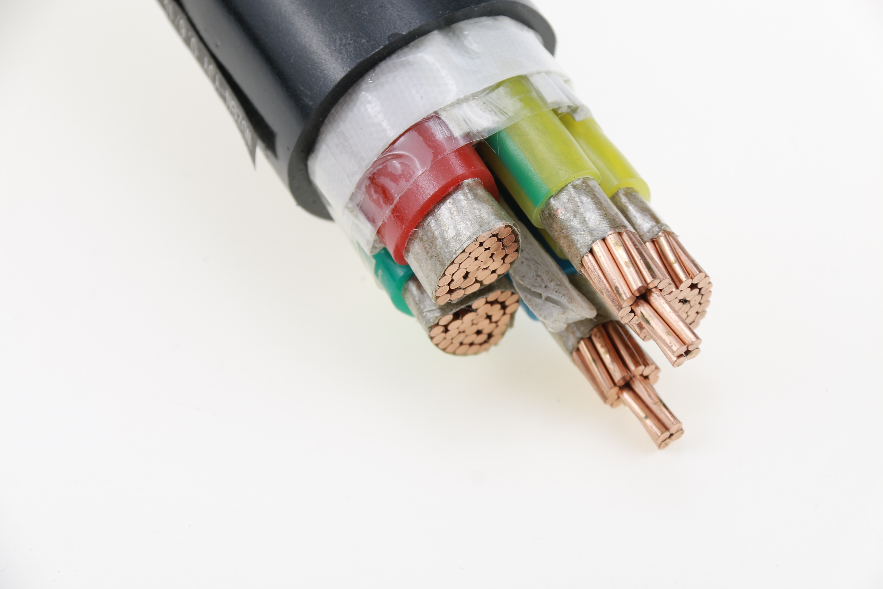 廣西縱覽無(wú)鹵低煙阻燃耐火電線電纜 工業(yè)用線纜的品質(zhì)之選